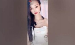妤的抖音视频阴桃花：感受春日浪漫与情感碰撞