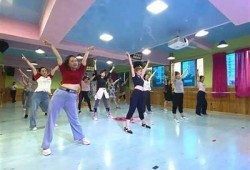 韩国抖音舞潮流来袭，必备纸巾应对惊艳瞬间！