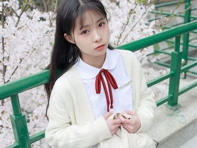 抖阴软件APP是真的吗？揭示真实使用体验和安全性调查
