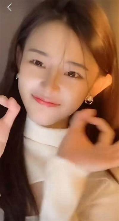 阴普夫人抖音视频热议：揭秘神秘王国的精彩片段与幕后故事
