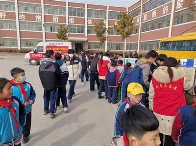 棠阴镇抖音视频：探索美丽乡村与尼斯风情的完美融合