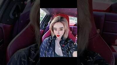 抖音热潮：妤的阴桃花视频带你领略春日浪漫