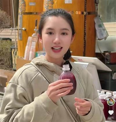 抖音婷哥勇斗阴兵，惊险刺激全程直播回顾